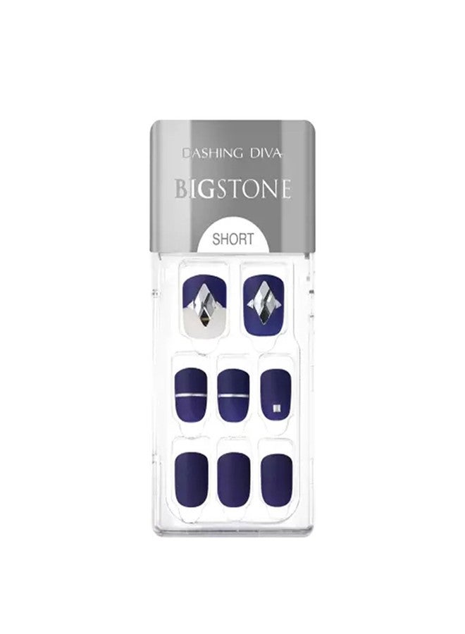 داشينج ديفا أظافر لاصقة قصيرة مربعة الشكل من DASHING DIVA MAGICPRESS بلون بورغندي لامع | مناسبة للاستخدام من الصباح إلى المساء | تدوم طويلاً (دايك) - Image 1