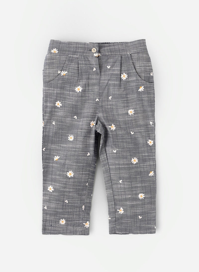 Jelliene Woven Polka Dot Pull On Pant With Frill At Back - Image 1
