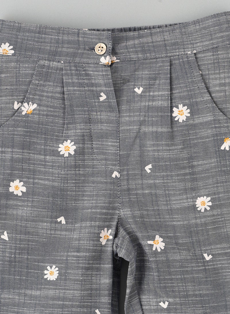 Jelliene Woven Polka Dot Pull On Pant With Frill At Back - Image 3