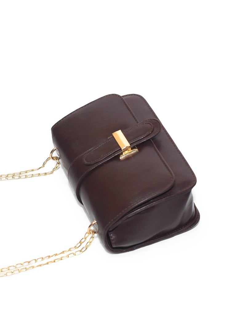 Basic Leather Women’s Shoulder Bag – Timeless & Versatile Style - Image 5