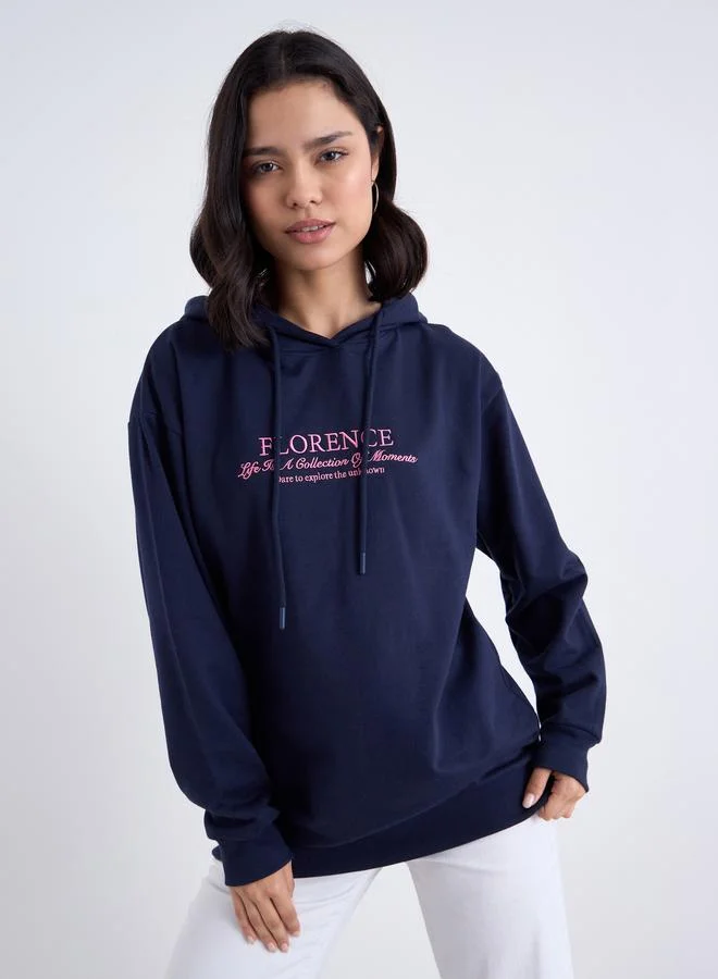 Styli Styli Navy Blue Embroidered Slogan Longline Hoodie
