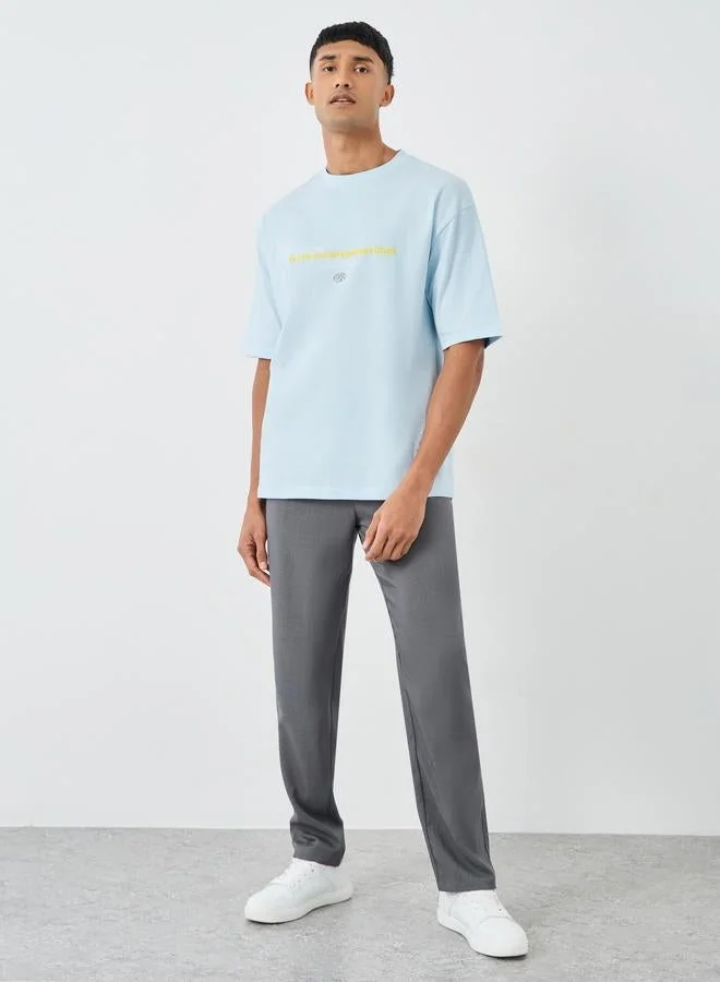 ستايلي تيشيرت فضفاض بطبعة جرافيك