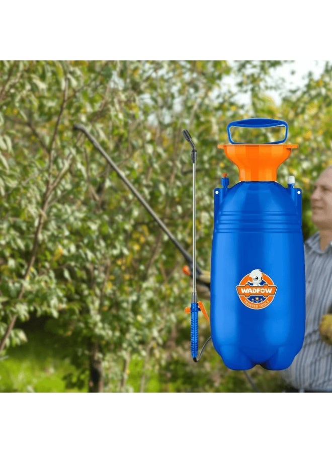 WADFOW 8L Manual Pressure Pump Garden Sprayer WRS1580 – Heavy Duty 2.5 BAR Water Sprayer with Stainless Steel Lance, Safety Valve, Adjustable Nozzle & Shoulder Strap for Lawn, Agriculture & Pest Control - Image 4