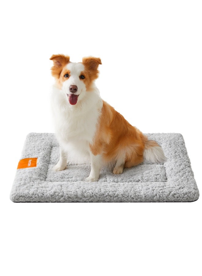 Feandrea Warm Dog Cat Bed, Dog Mattress for Crate, Pet Blanket for Dogs and Cats, 90 x 65 cm, L, Machine Washable Dryer Friendly, Non Slip, Dove Grey - Image 1