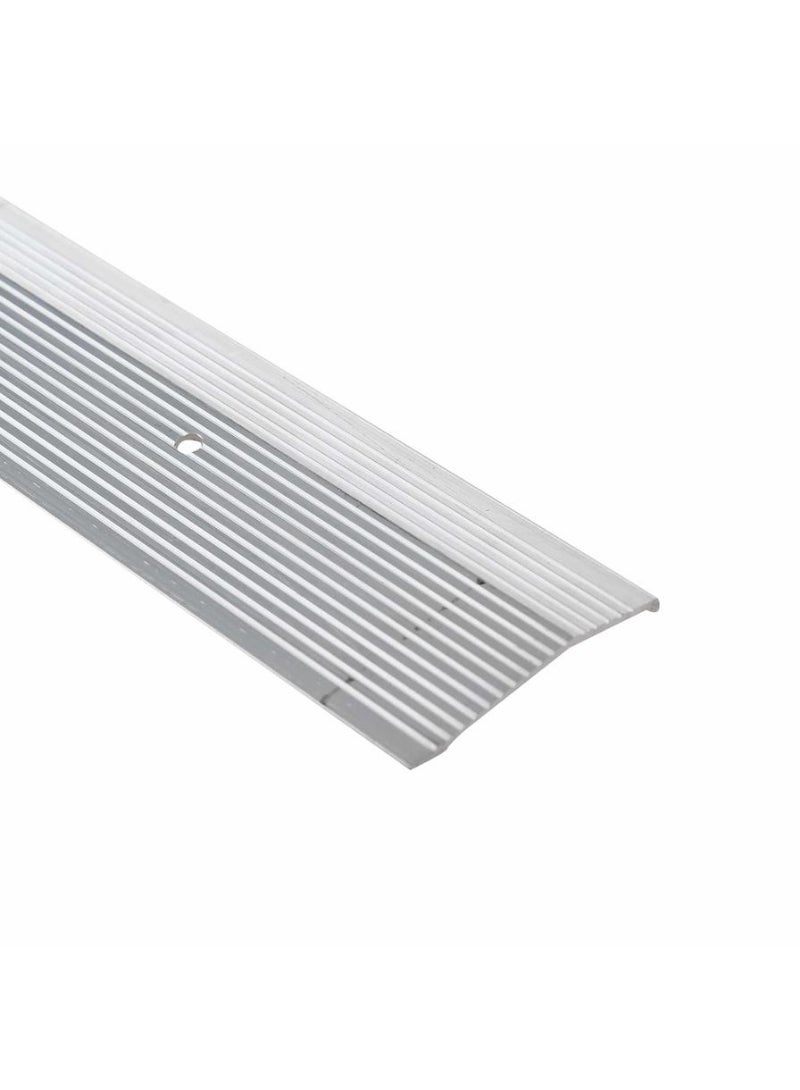M-D Building Products M-D Extra-Wide Aluminum Fluted Carpet Trim 5.08 x 183cm