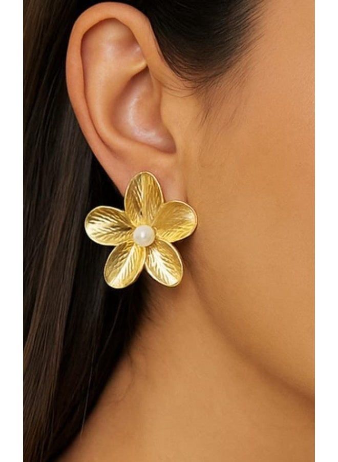 1 Pair Fashion Minimalist Exaggerated Vintage Big Flower Petal Design Statement Stud Earrings