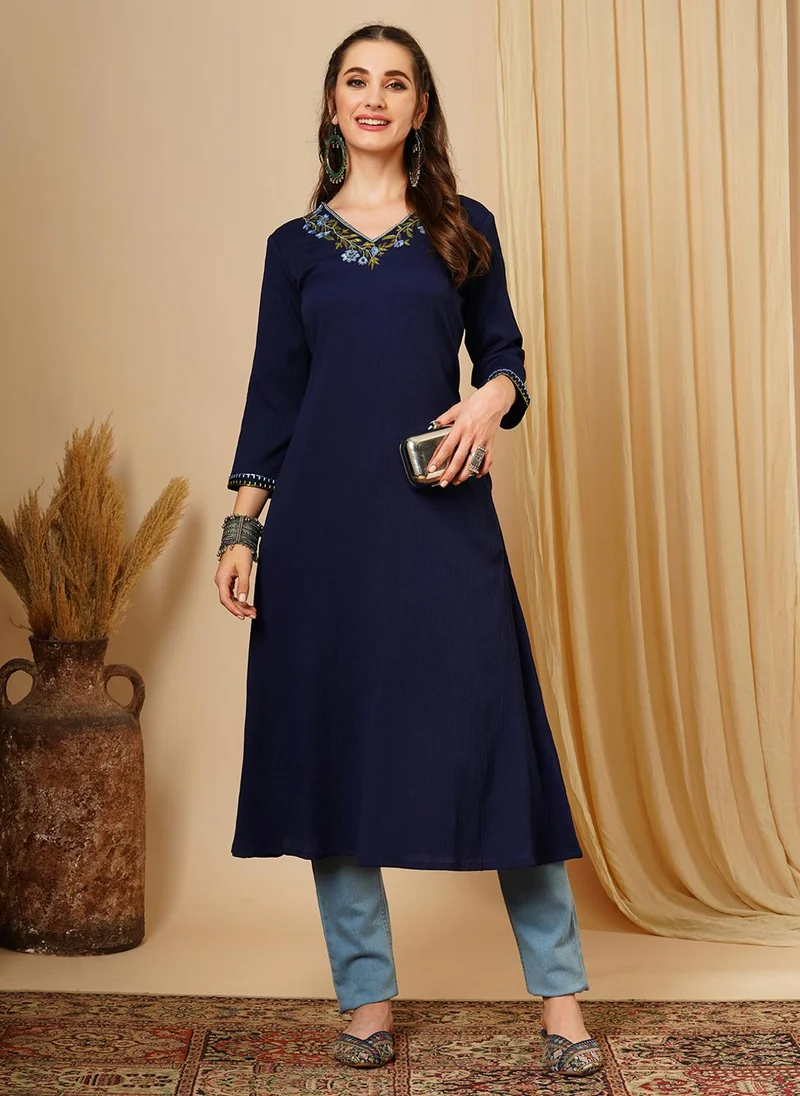 globus Globus Women Blue Floral Embroidered Georgette A-Line Kurta