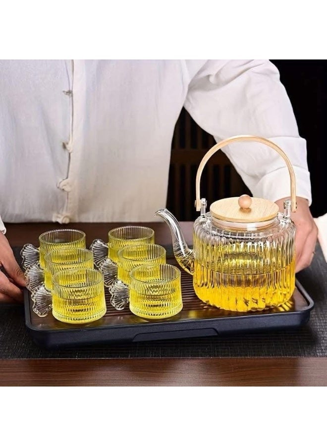 A heat-resistant glass set featuring six small cups made of raw crystal glass with an elegant design. - Image 3