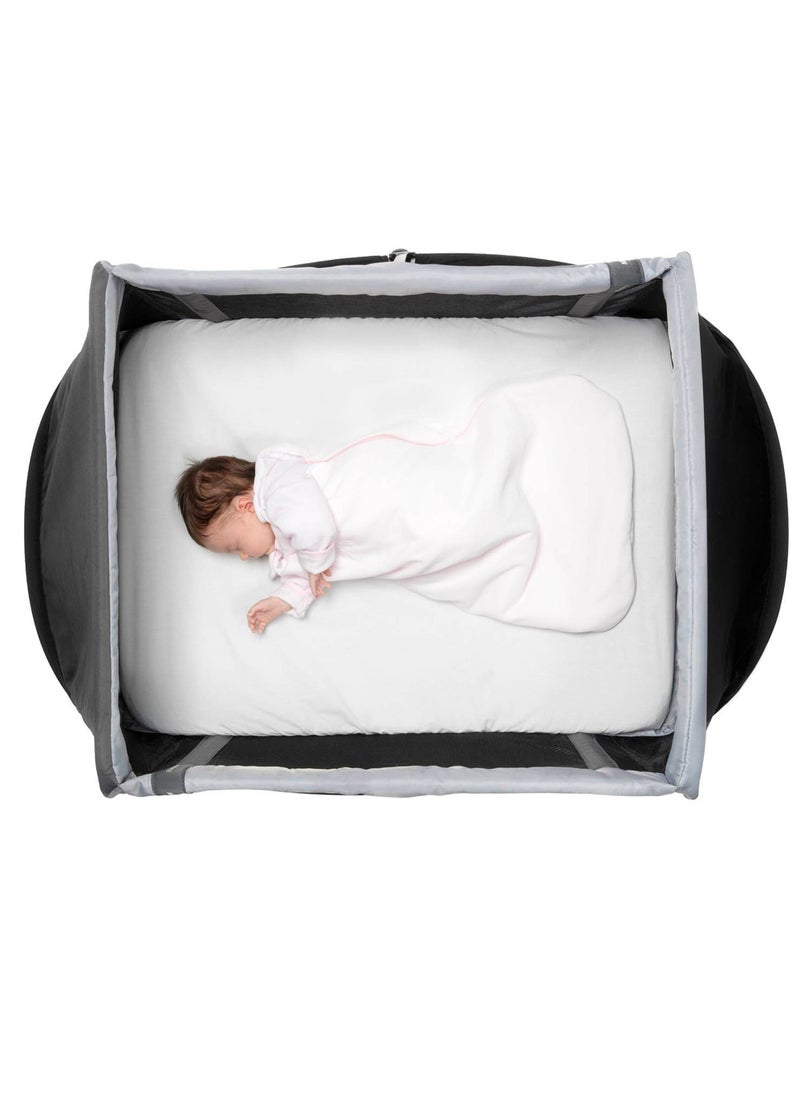 aeroMoov - Instant travel bed without the possibility of making a house core AeroMoov - Image 1