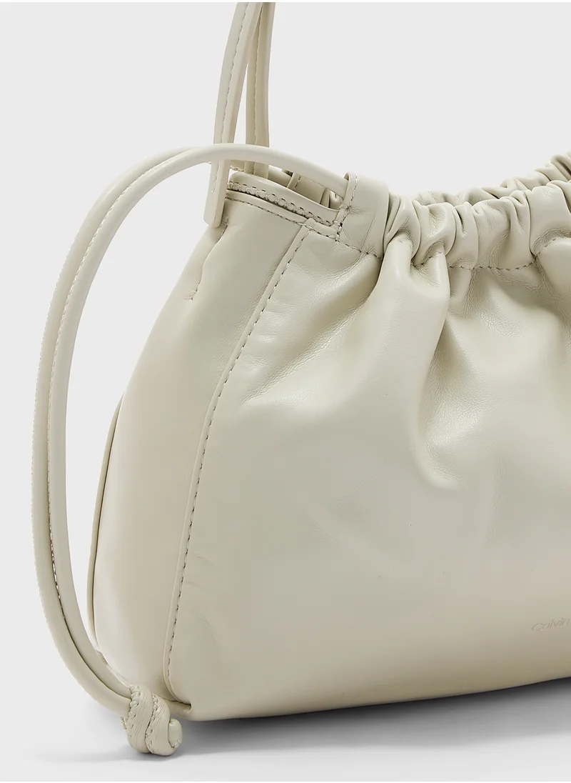 كالفن كلاين جينز Narrow Strap Crossbody