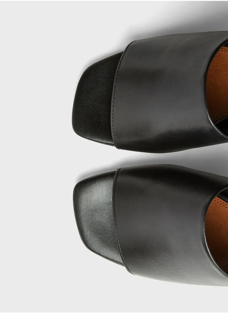 ديون لندن Jerri Di Heeled Slip-On Mule