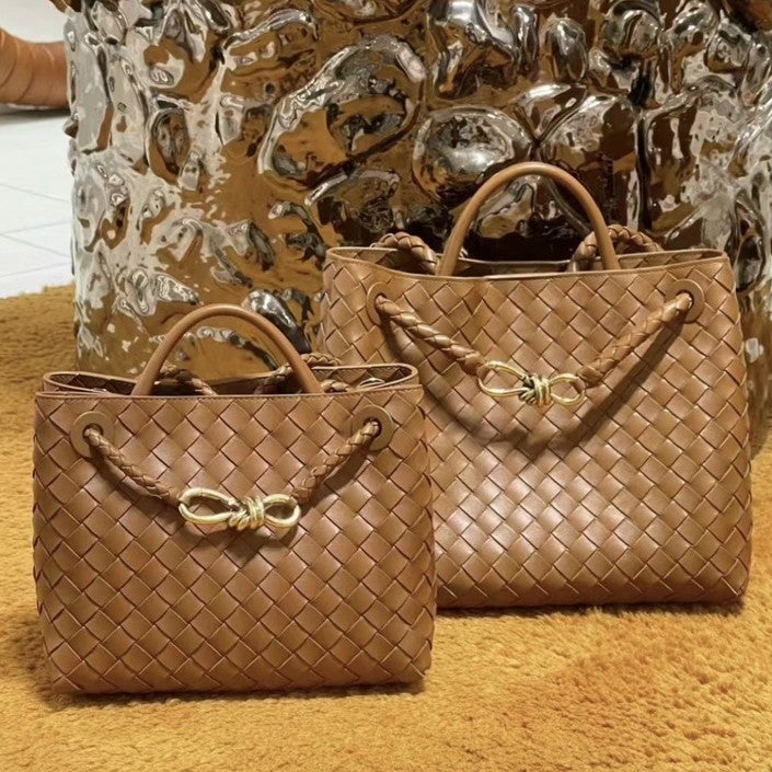 Large-Capacity Commuter Versatile Shoulder Handbag Niche Design New Metal Rope Buckle Hand-Woven Tote Bag W - Image 3
