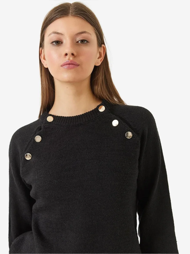 Bianco Lucci LUCCI Textured Knitwear Crew Neck Sweater with Buttons