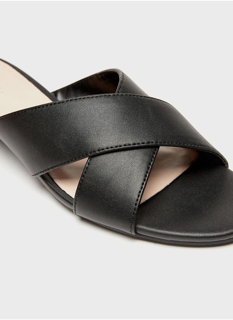 shoexpress - Multi Strap Sandals - Image 1