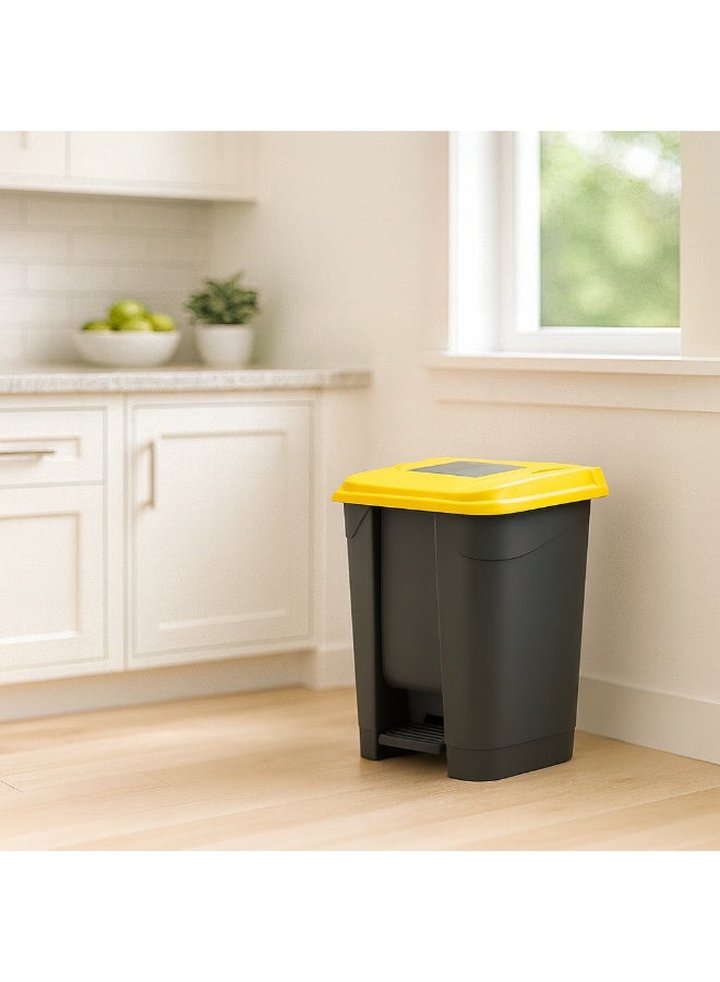 بلانيت سلة قمامة ببدّال قدم مع غطاء صندوق نفايات بلاستيكي متين، تحكّم بالروائح وتشغيل بدون لمس للمطبخ والمكتب والحمام | حجم كبير( Liter 30, اصفر ) - Image 3