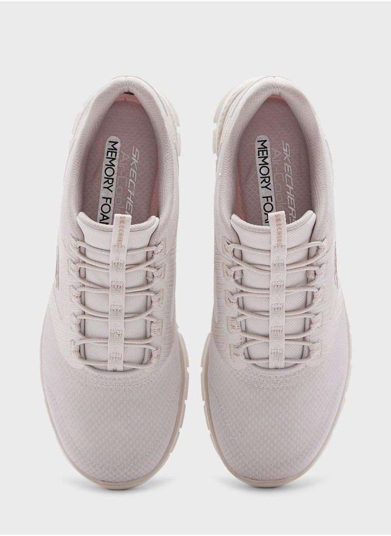 SKECHERS - LUMINATE - Image 1