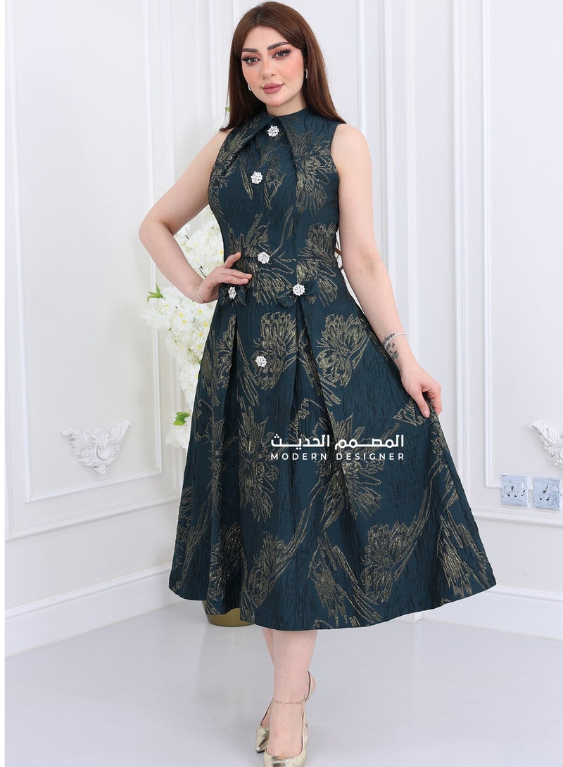 مودرن ديزاين فستان عيد قصير من خامة الجاكار المنفخ بتصميم أنيق فستان عيد مميز، فستان الجاكار المنفخ هذا هو الخيار المثالي لكِ. تم تصميم الفستان ليبرز جمالك ويعطيكِ إطلالة رائعة - Image 1