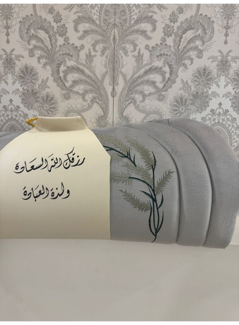 برايدس سجادة صلاة سفنج 2سم مطرز - Image 2