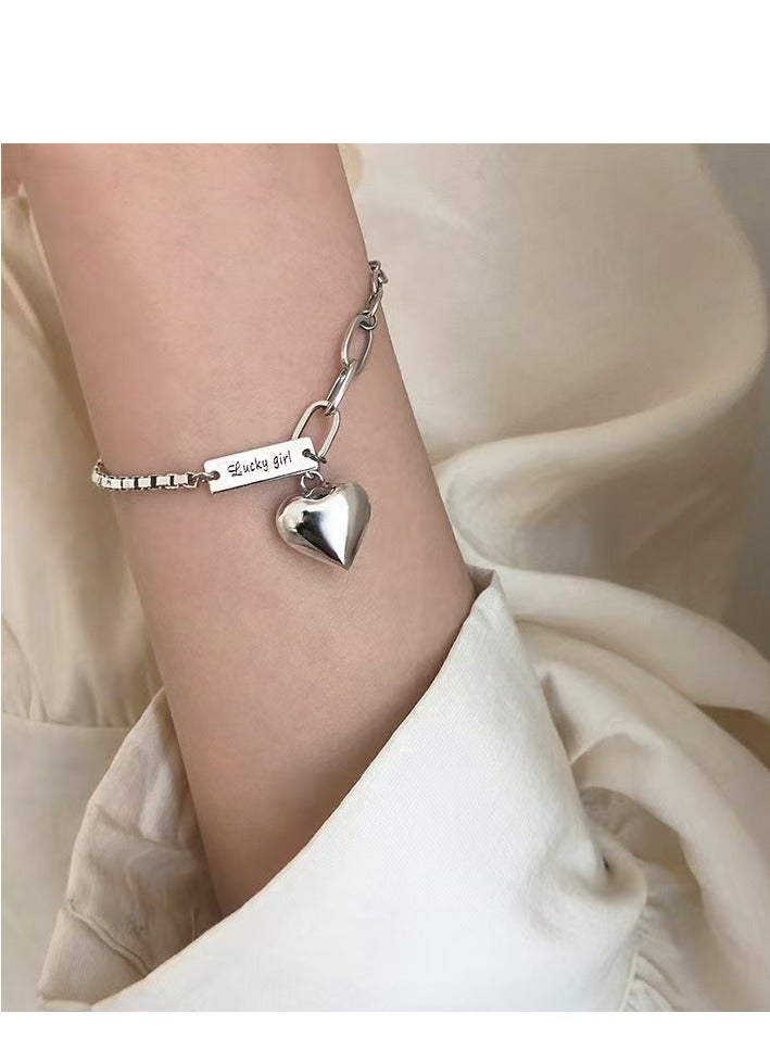 Akali Fashionable heart-shaped anklets and bracelets are versatile - Image 2