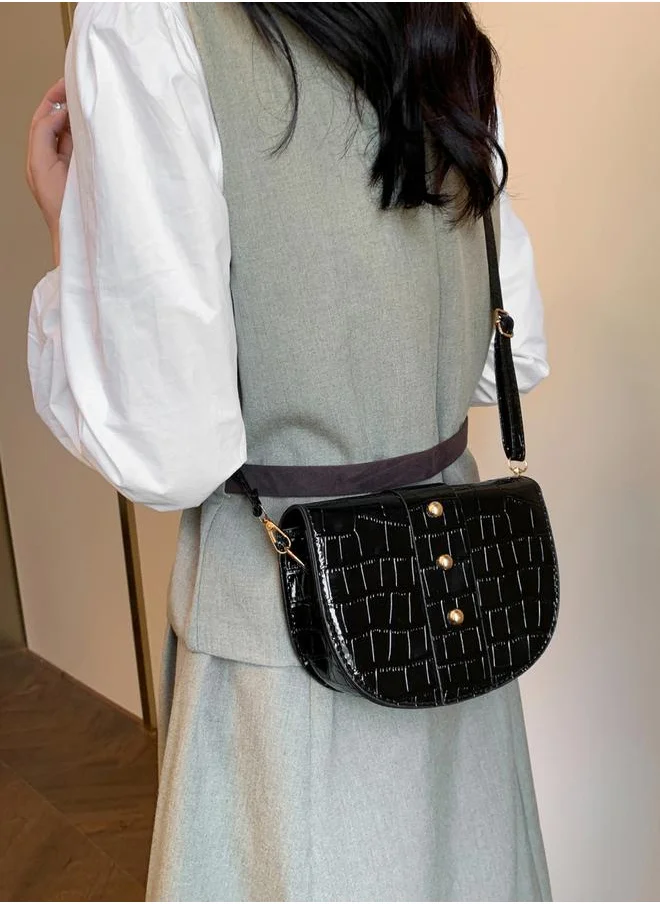 ستايلي Textured Stud Detail Crossbody Bag