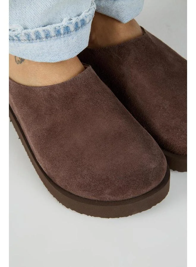 Manijero  (Jana) Women's Genuine Leather Flat Platform Coffee-colored Slippers. for Women | Best Price UAE