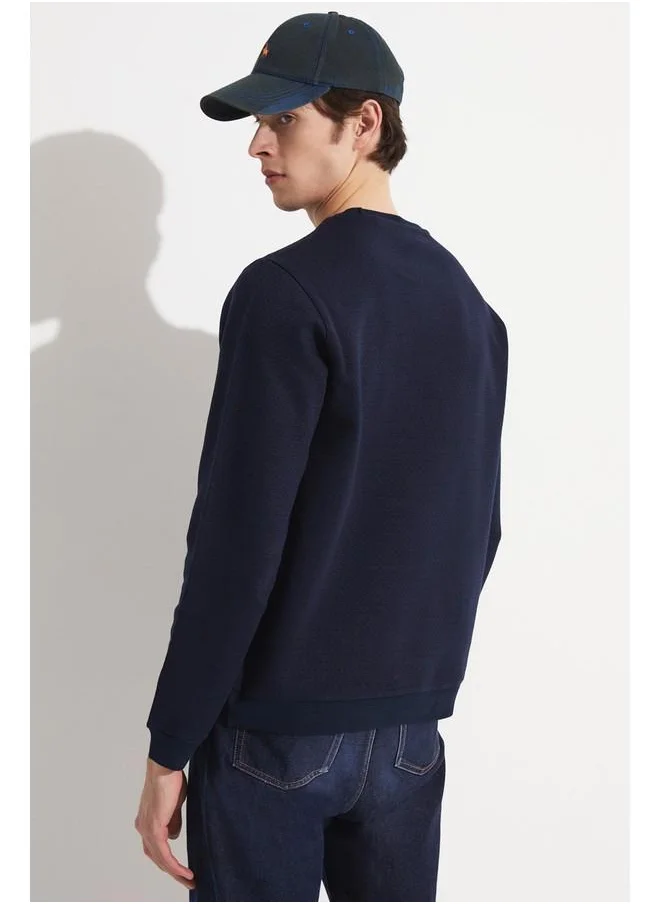 JUNE June Exclusive Men Textured Crew Neck Sweatshirt Light Navy