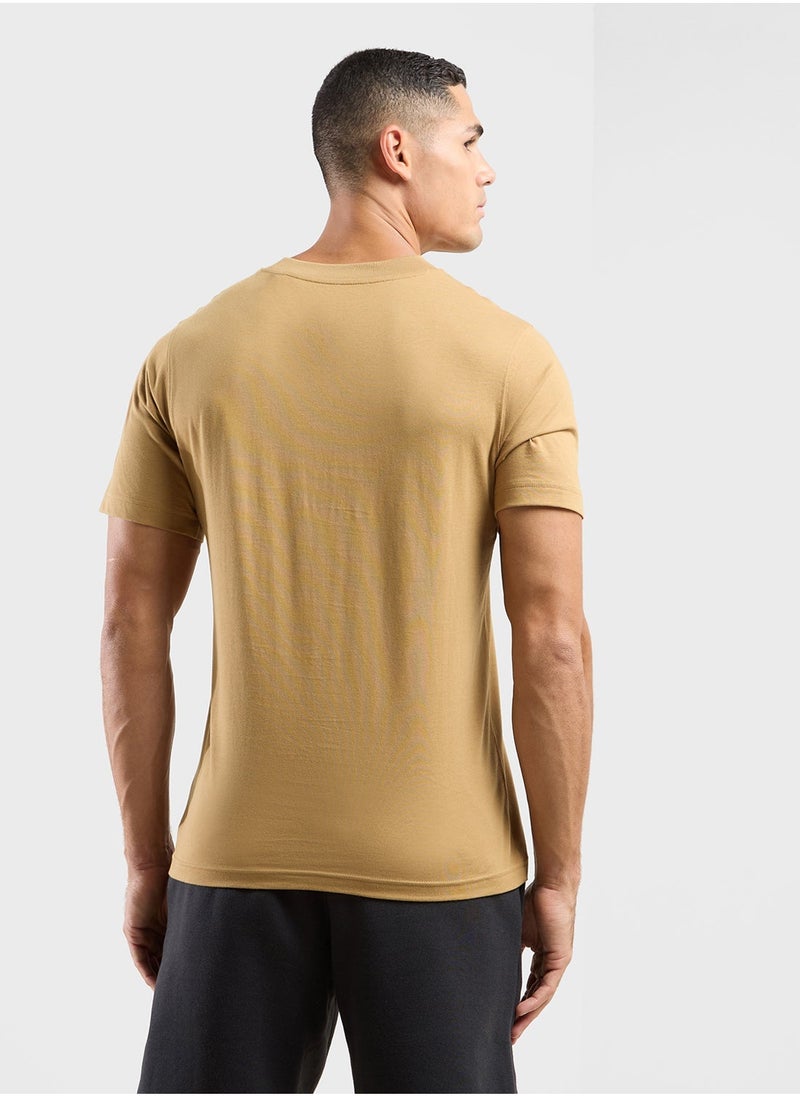 New Balance Essential Logo T-Shirt - Image 2