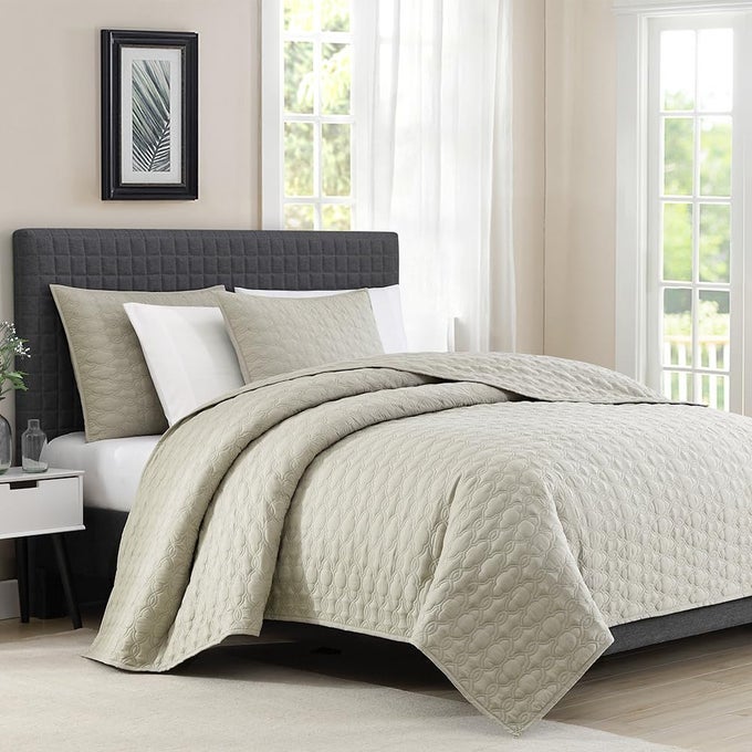 QUILT SET COVERLET SET QUILTING BEDSPREAD 3PIECE QUILT SET MICROFIBER LIGHTWEIGHT QUEEN 90 X 92 BEIGE