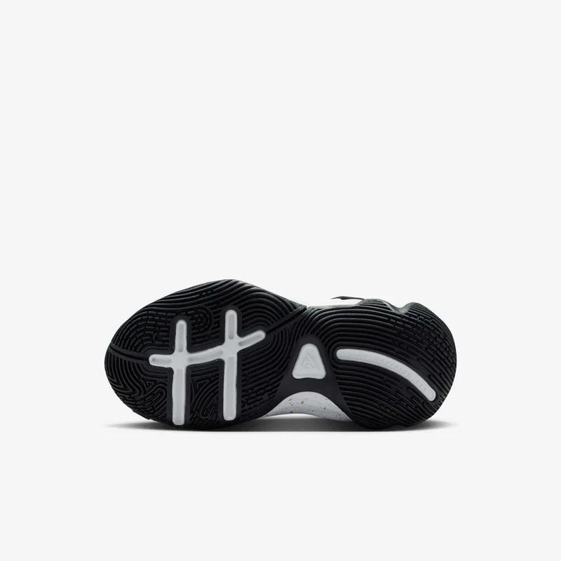 Nike Kids' Giannis Immortality 4 Basketball Shoes