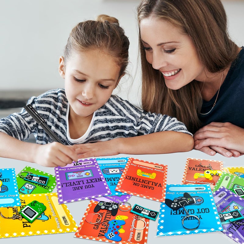 Leetous Valentines Day Cards Gifts for Kids School,20 Pack Video Game Keychain W/ Classroom Exchange Cards for Boys Girls,Valentine Non Candy Treats Goodie Bag Stuffers Party Favors Prizes for Toddlers - Image 4