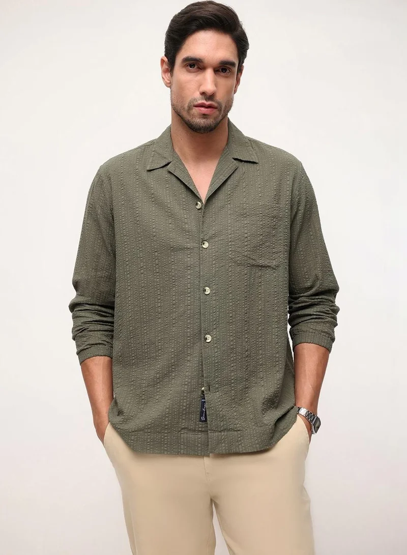 دينيس لينغو Men Olive 100% Cotton Solid Button Down Relaxed Shirt