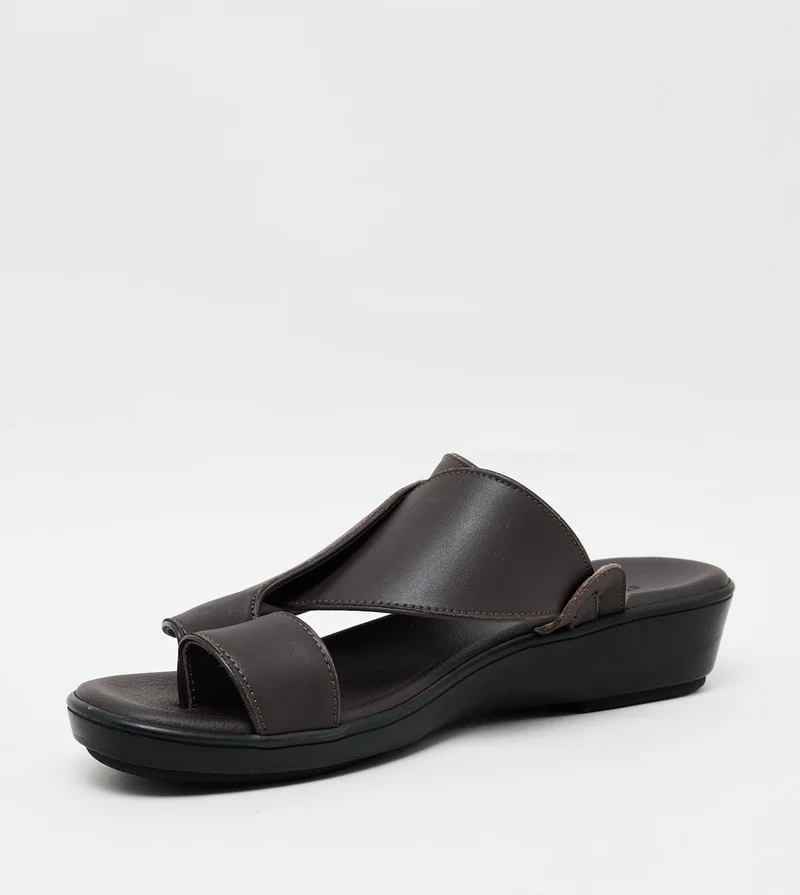 STEVE MADDEN  Omani Sandal Dark Brown Men's Sandals for Men | Best Price UAE