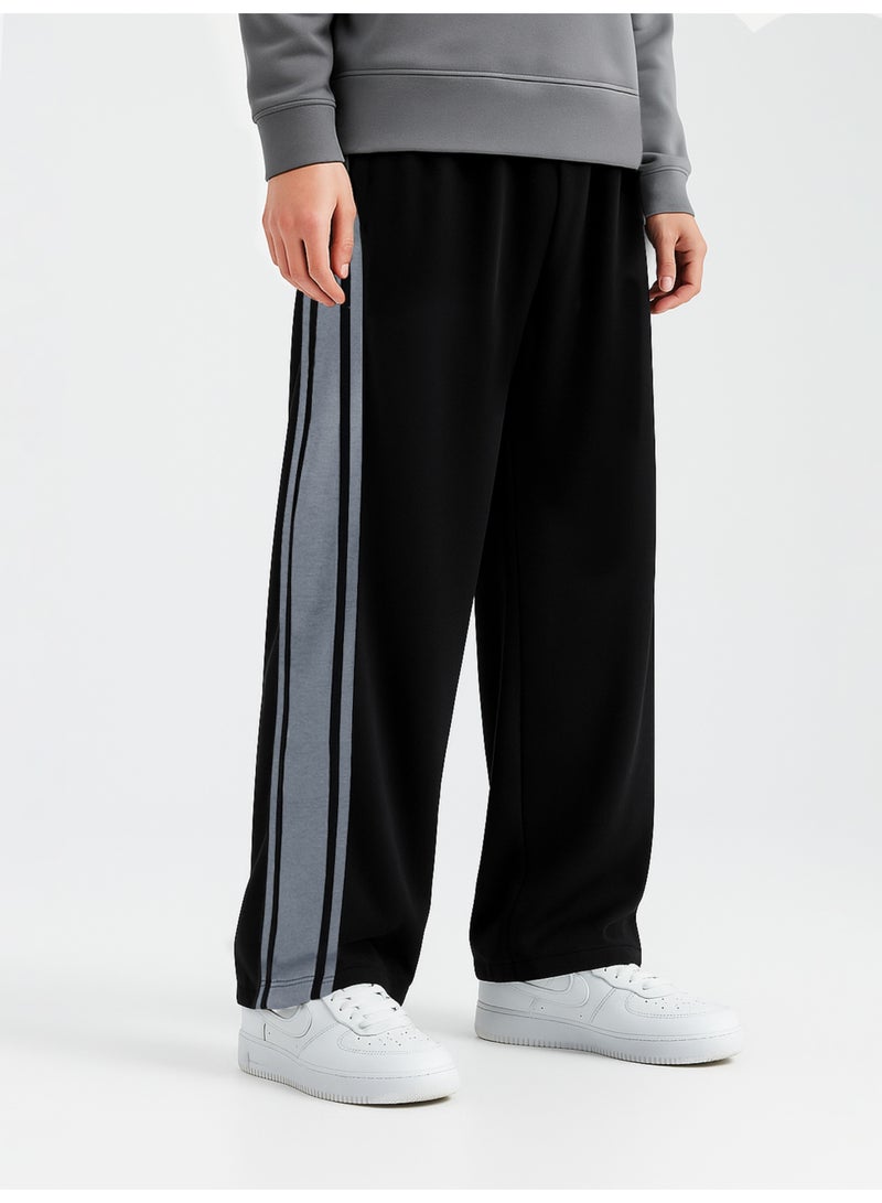 Maniac Maniac Mens Color Block Black and Light Grey Cotton Baggy Trackpant  - Image 4