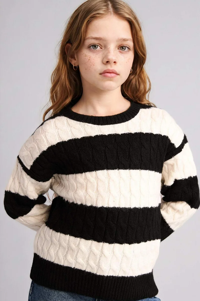 ديفاكتو Girl Regular Fit Crew Neck Stripped Knitwear Pullover