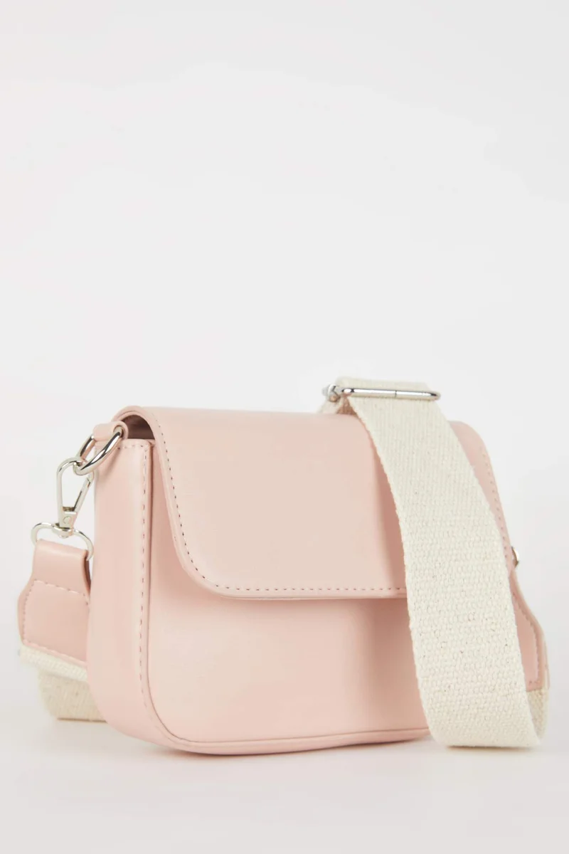 ديفاكتو Girl Canvas Crossbody Bag