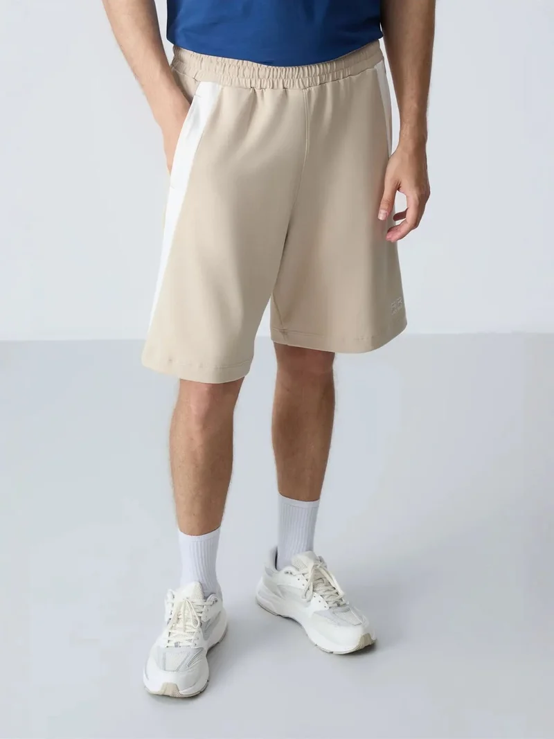 تومي لايف TOMMY Men's Cotton Blend Sweat Shorts