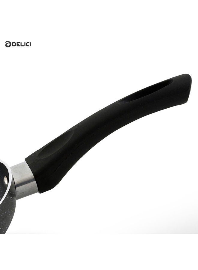 ديليتشي مقلاة غير لاصقة مقاس 26 سم - مقلاة طهي فاخرة من الألومنيوم مع طلاء رمادي من الجرانيت عالي الجودة، سطح داخلي صحي غير لاصق، مثالية لتحضير الطعام في المطبخ، صديقة للبيئة وخالية من حمض البيرفلورو الأوكتانويك (PFOA)، مقبض من الباكليت مقاوم للحرارة، متوافقة مع جميع أنواع المواقد. - Image 4