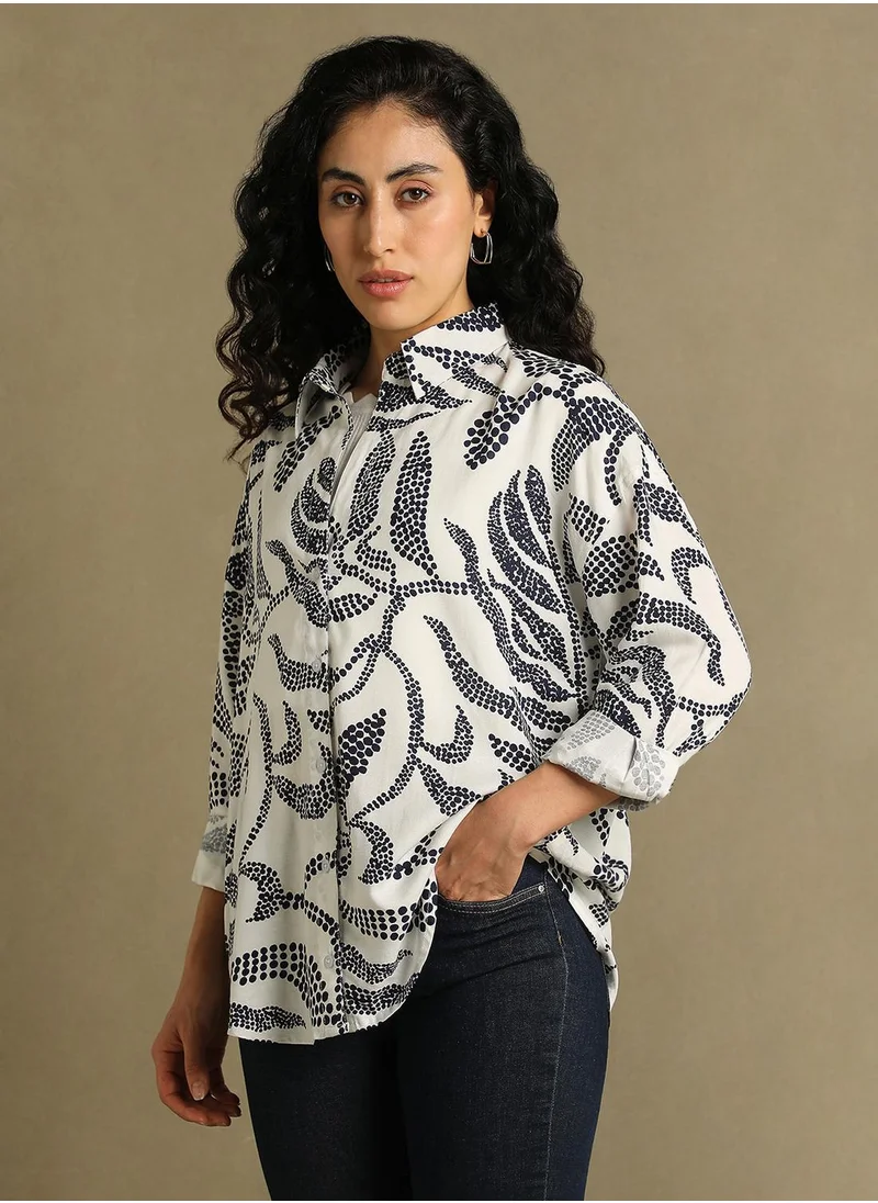Dennis Lingo Women's Blue Rayon Printed Oversized Shirt