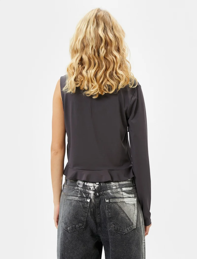 KOTON Koton Frilly Sleeveless Blouse Asymmetrical Cut Round Neck