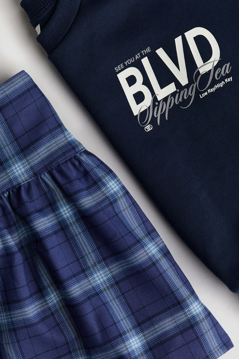 اتش اند ام 2-Piece Sweatshirt And Skirt Set