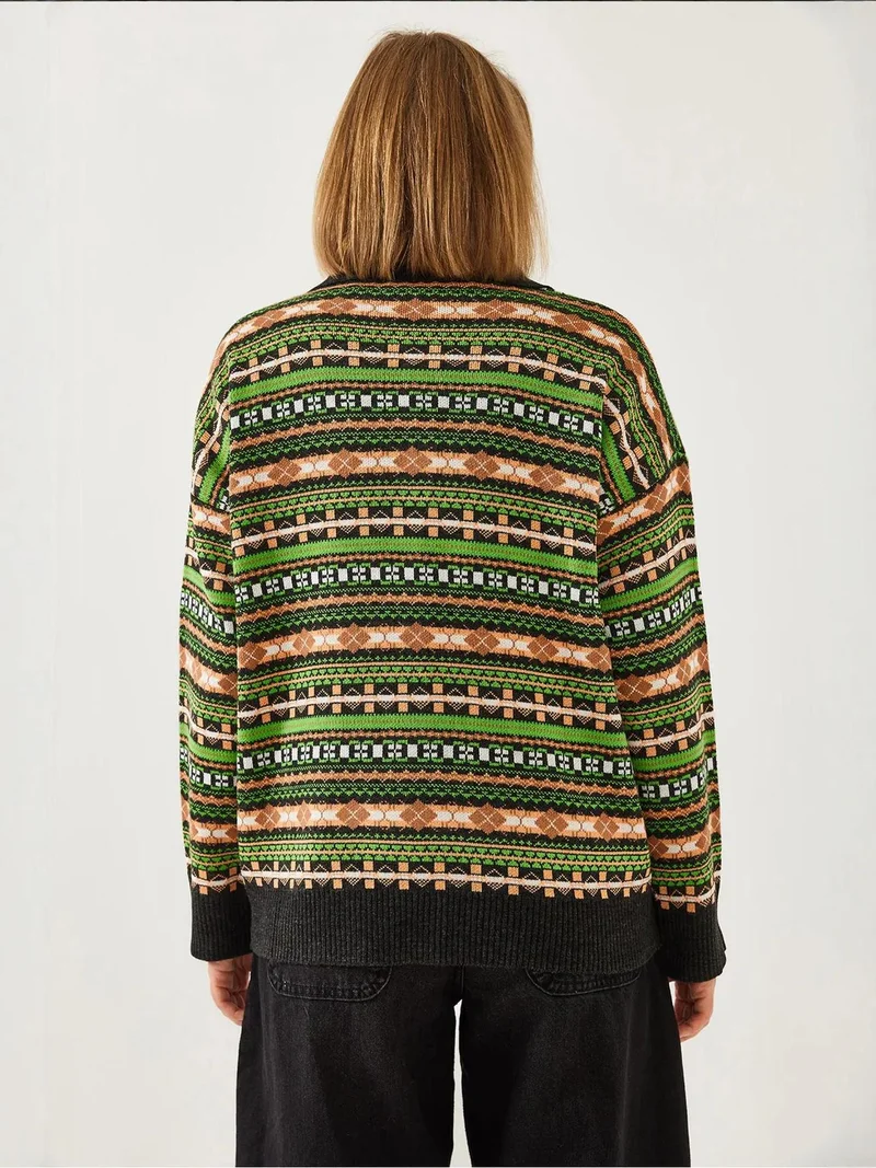 بيانكو لوتشي كنزة بولو بنمط كبير مطبوعة بأزرار