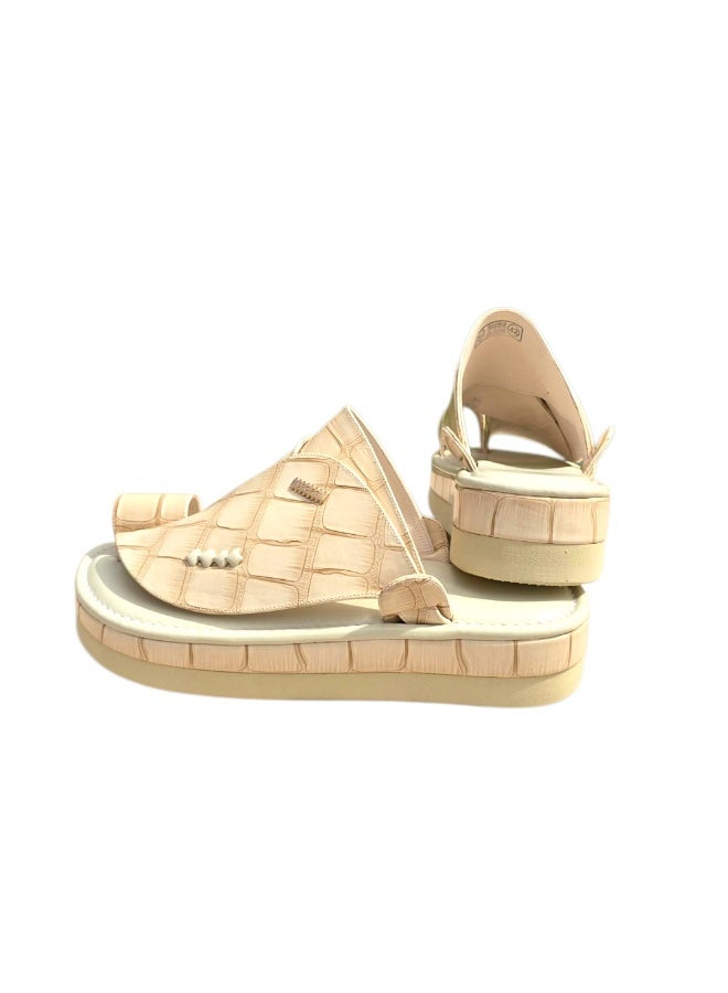 Locally made oriental shoes - Image 4