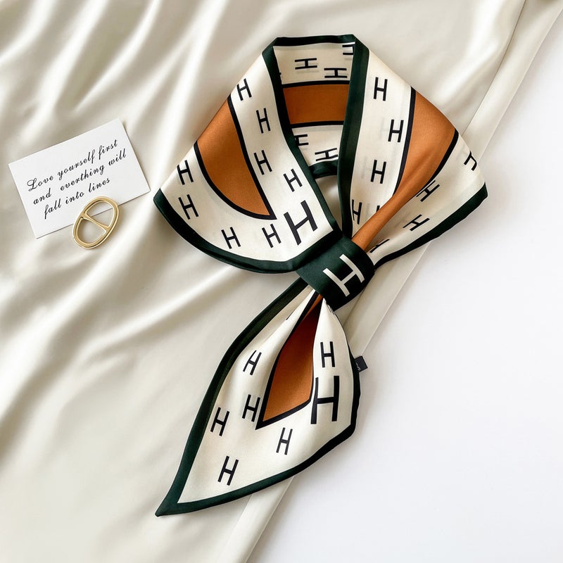 Printed Ribbon Scarf, Popular Silk Scarf, Pointed Corner Women''s Small Neck Scarf, Versatile Business Fashion, Available for Wholesale - Image 1