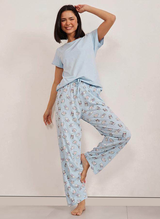 كلوفيا طقم بيجامة مطبوعة وتيشيرت برقبة دائرية سادة من كلوفيا - Image 1