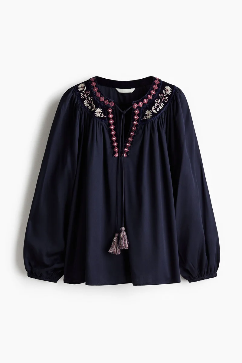 H&M Embroidered blouse
