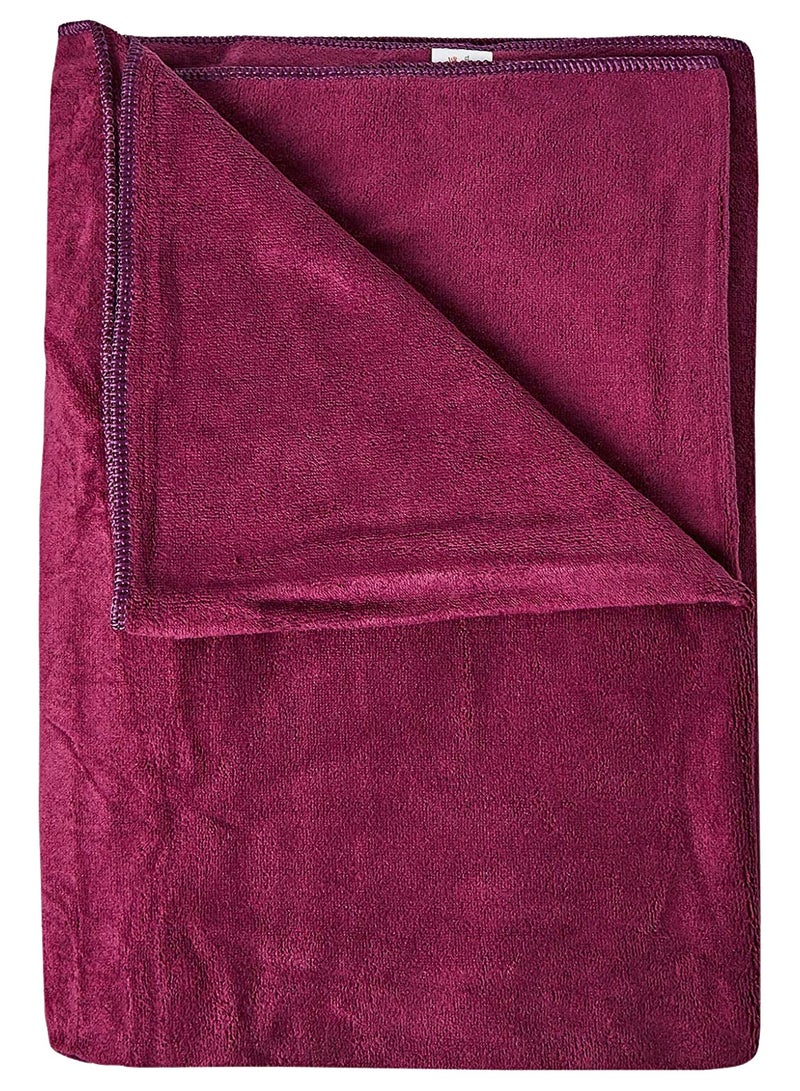 فابينني منشفة حمام من الألياف الدقيقة فائقة النعومة مقاس 70 × 140 سم، منشفة فائقة الامتصاص وسريعة الجفاف لون أحمر نبيذي - Image 2