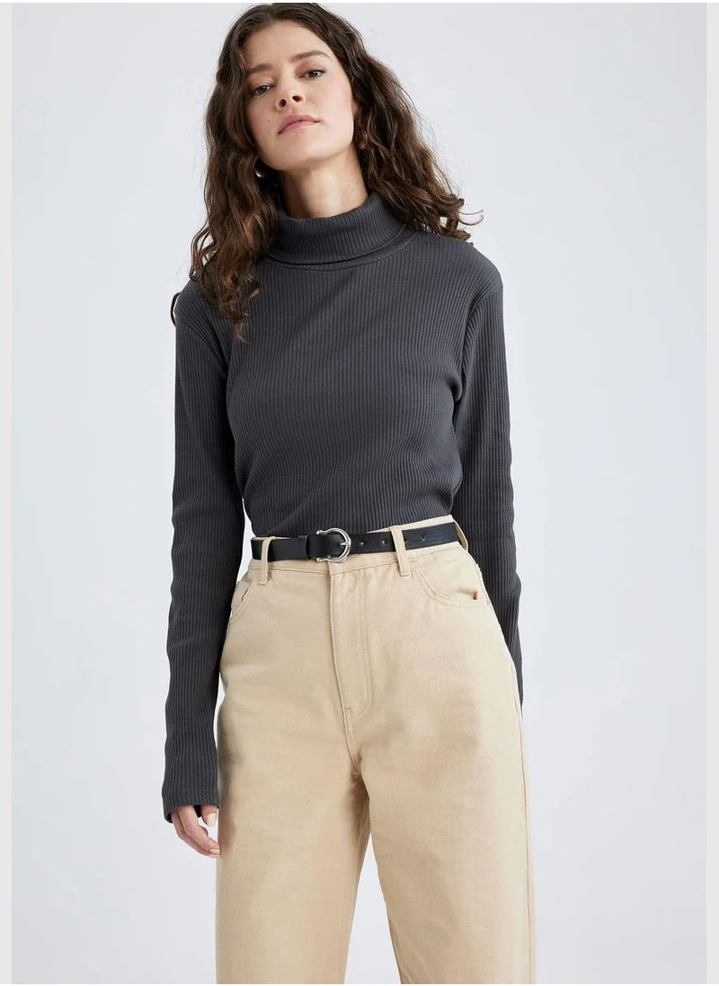ديفاكتو Woman Knitted Long Sleeve T-Shirt