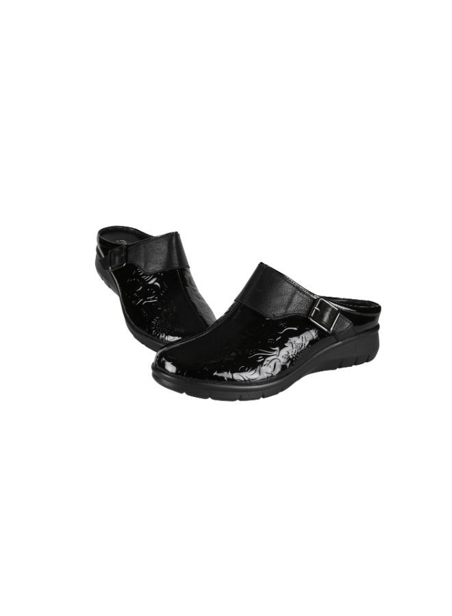 Michelle Morgan 092-2429 Michelle Morgan Ladies Low Wedge Heel Clogs  18397-223 Black 36  - Image 2