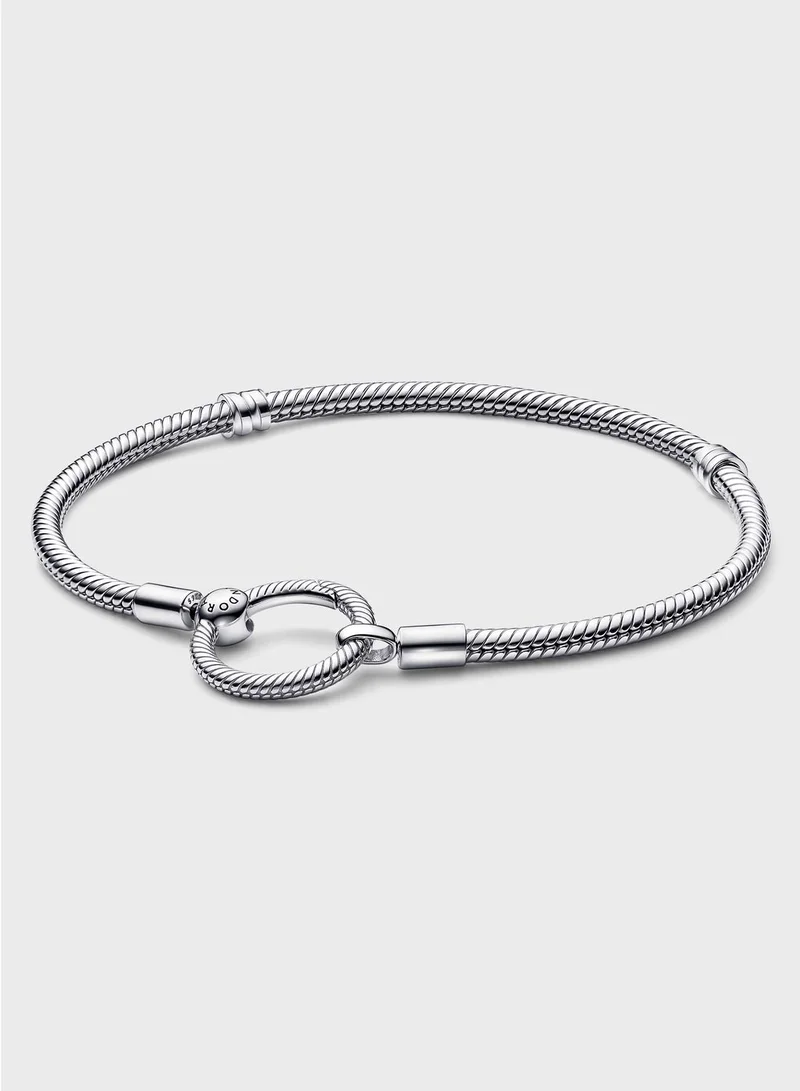 PANDORA Pandora Moments O Closure Snake Chain Bracelet
