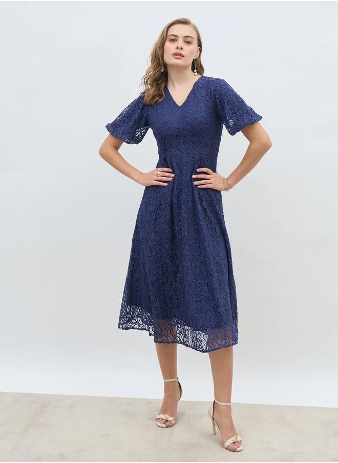 ستايلي Styli Solid Lace Balloon Sleeves A-Line Midi Dress